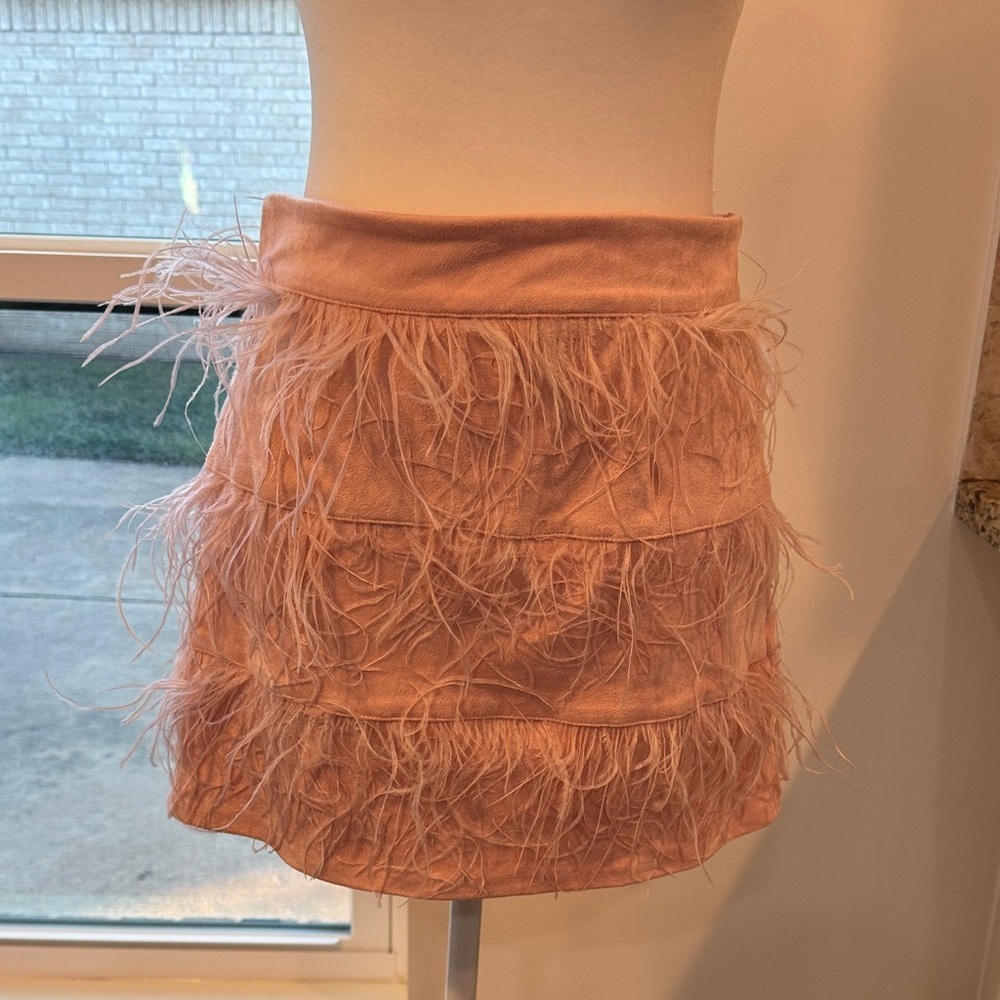 Suede Feathered Mini Skirt Blush - Picture 2 of 7